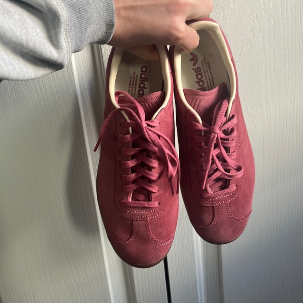 Adidas Gazelle Mauve size 10 women